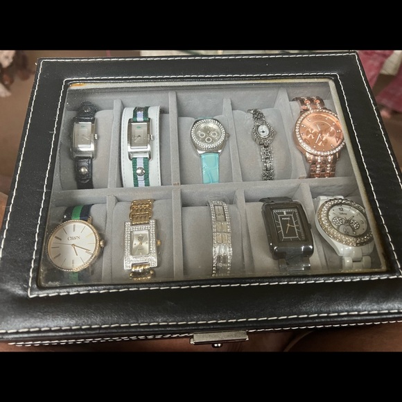 11 watches selling as a lot two Lacoste both with exchangeable band , Japan movt - Picture 8 of 17